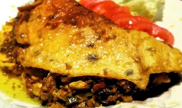 lutong bahay - bangus flakes omelet