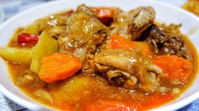 lutong bahay - chicken sarciado