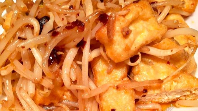 lutong bahay recipe-Fried Tofu with Mung Bean Sprouts