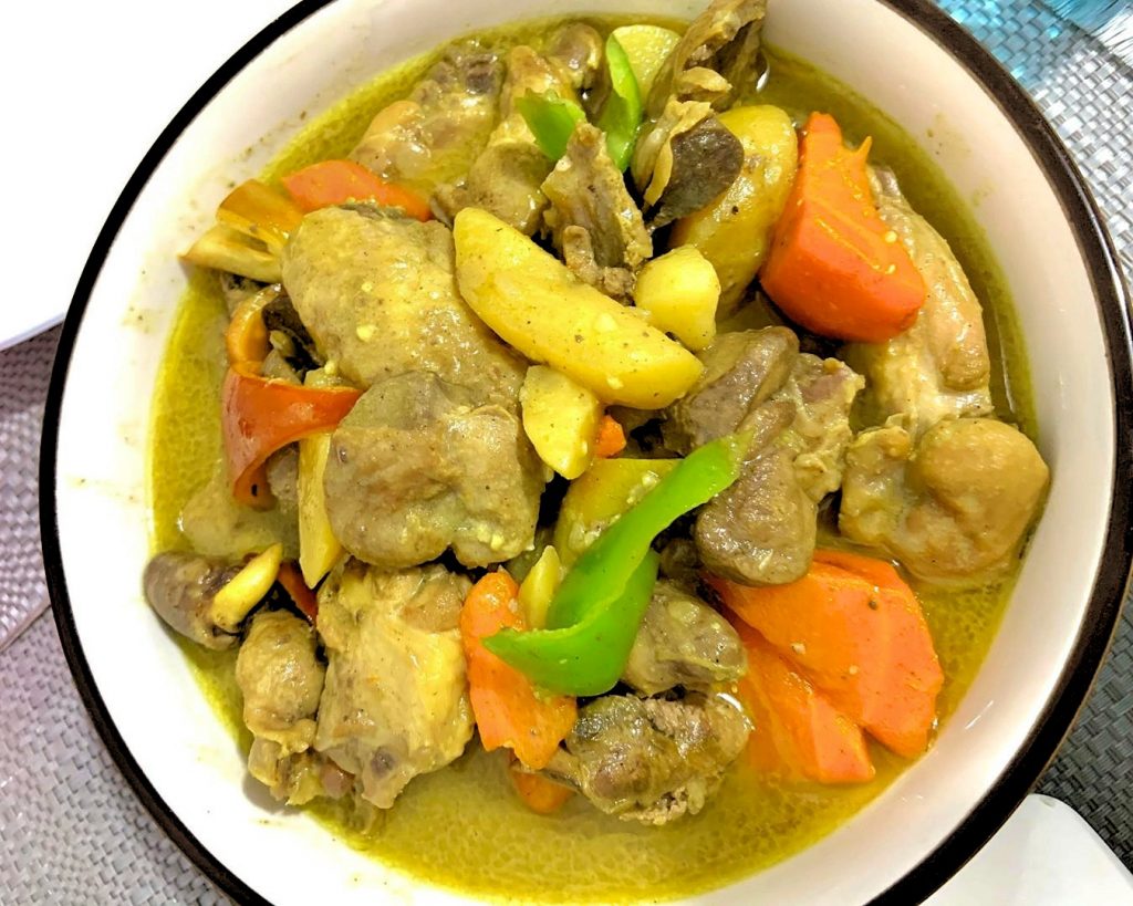 lutong-bahay-pinoy-chicken-curry