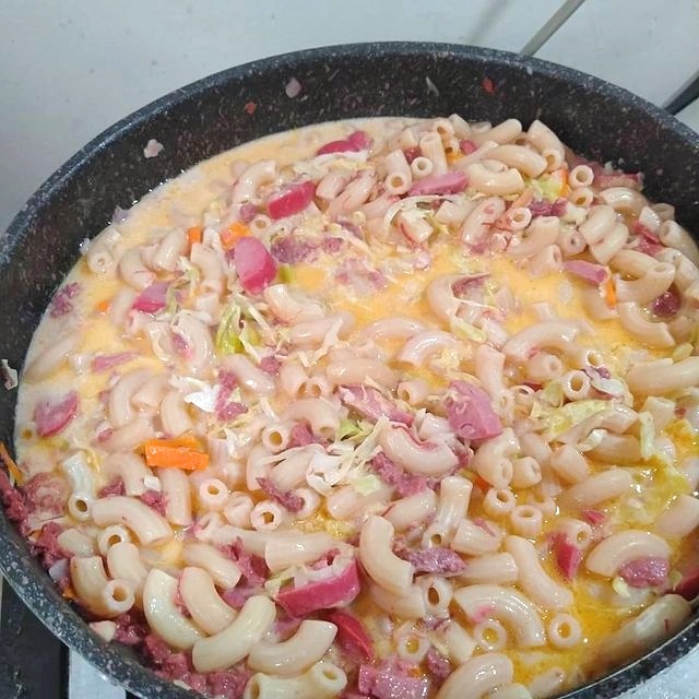 lutong-bahay-macaroni-soup
